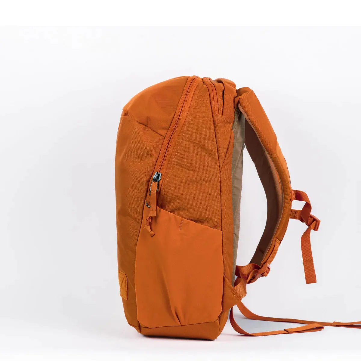 Bags Evergoods Evergoods Civic Half Zip 22L (CHZ)
