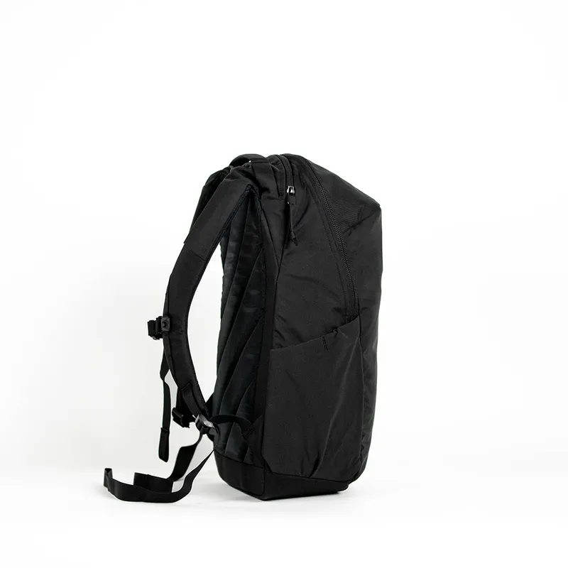 Bags Evergoods Evergoods Civic Half Zip 22L (CHZ)