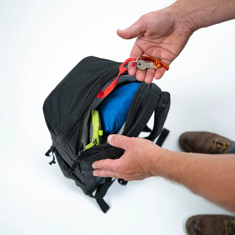 Bags Evergoods Evergoods Civic Half Zip 22L (CHZ)