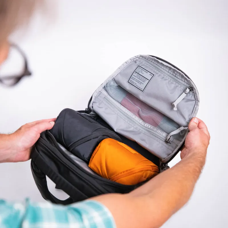 Bags Evergoods Evergoods Civic Half Zip 26L (CHZ) - Solution Black