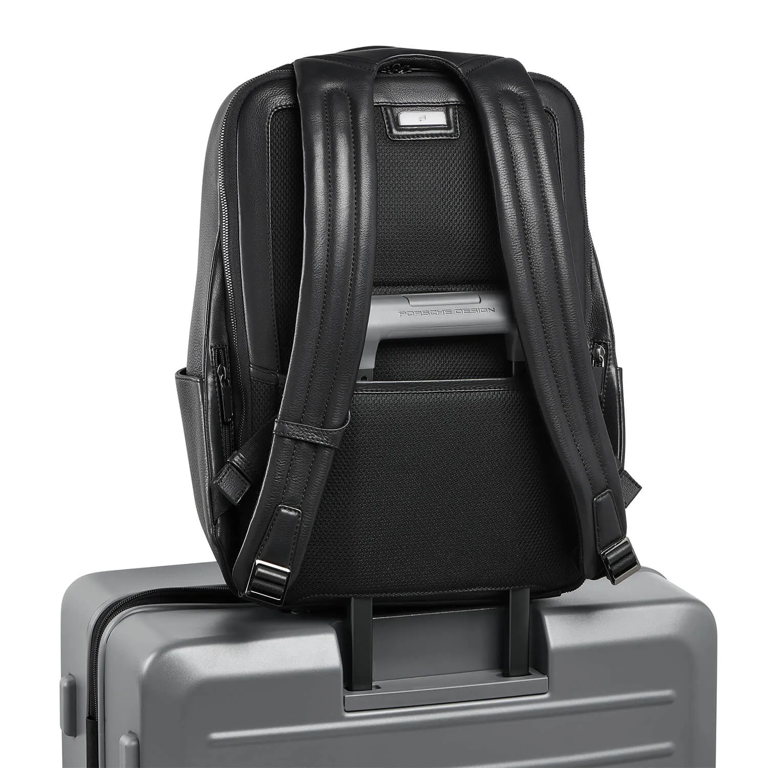 Bags Porsche Design Porsche Design Roadster Leather Backpack Medium - Black