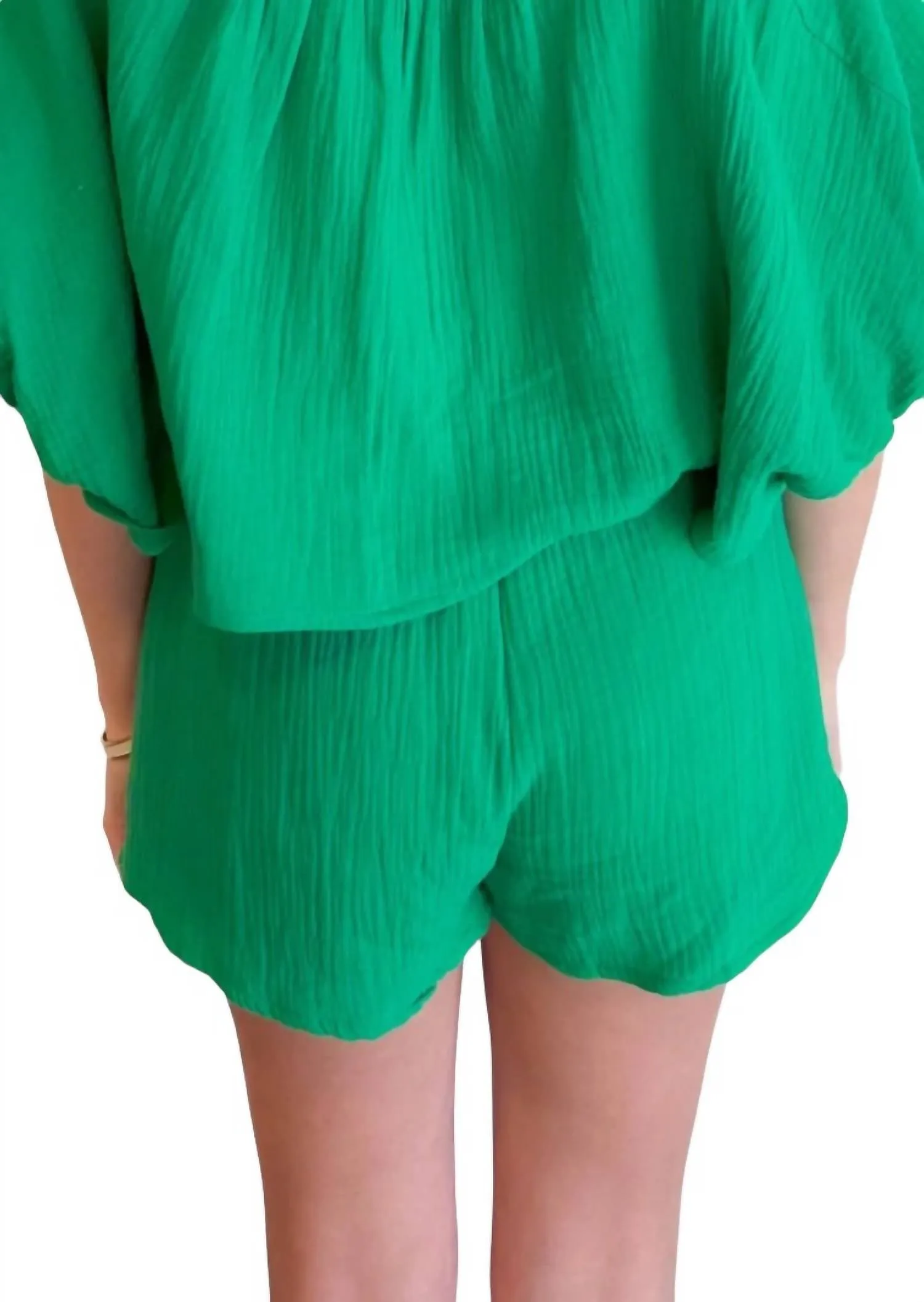 By The Pool Gauze Shorts In Green