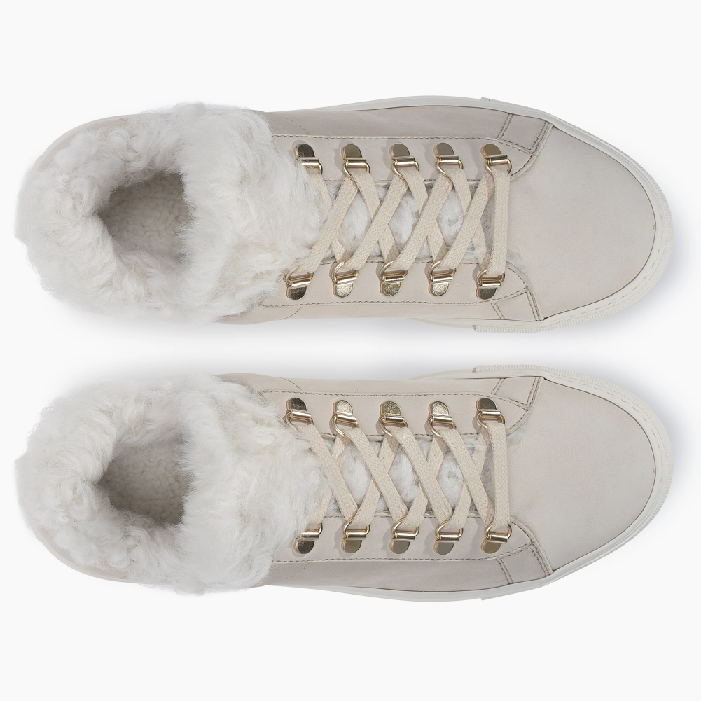 Gavia in Cloud Shearling
