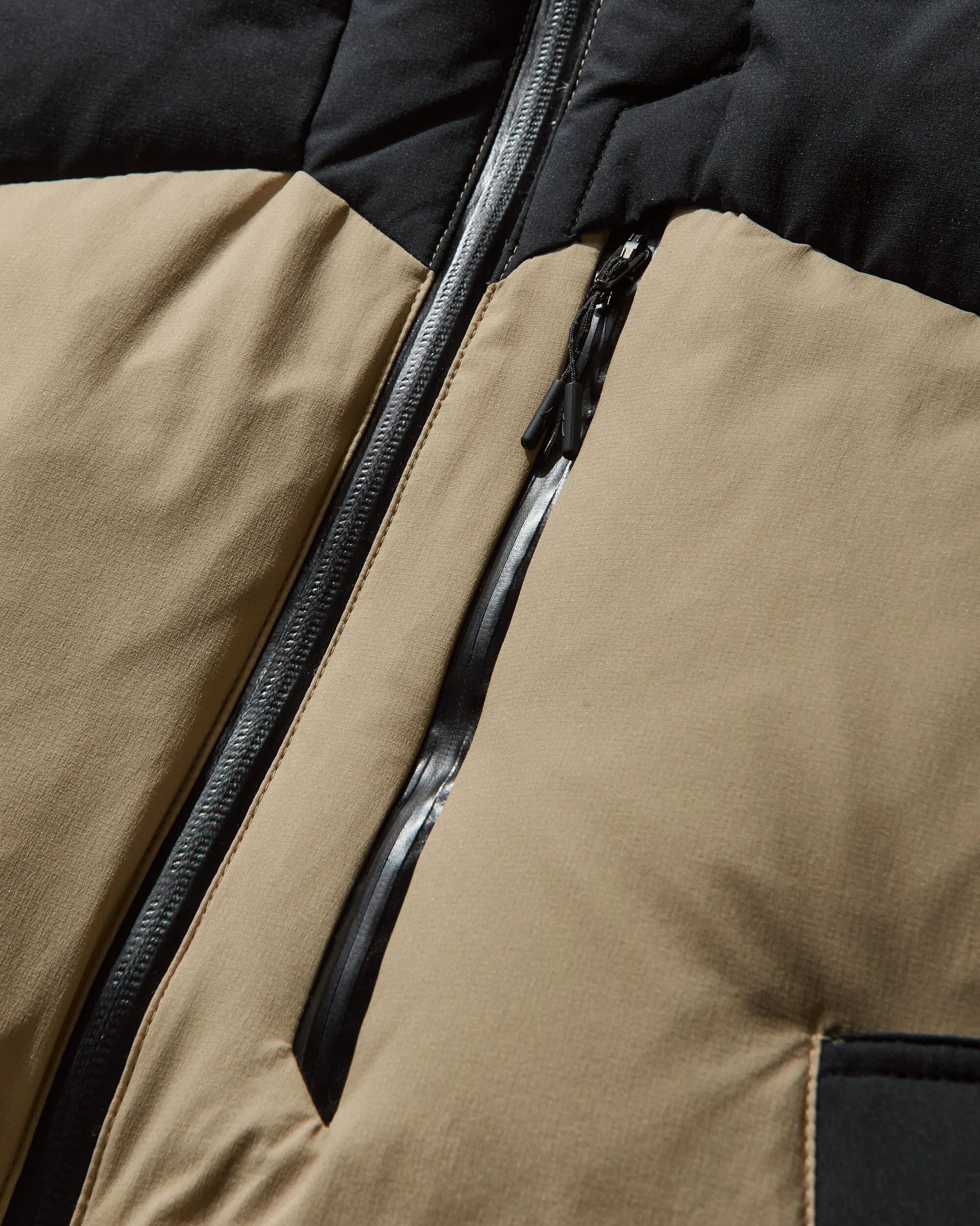 Men's GORE-TEX Windstopper Dhaulagiri Down Jacket Beige Taupe