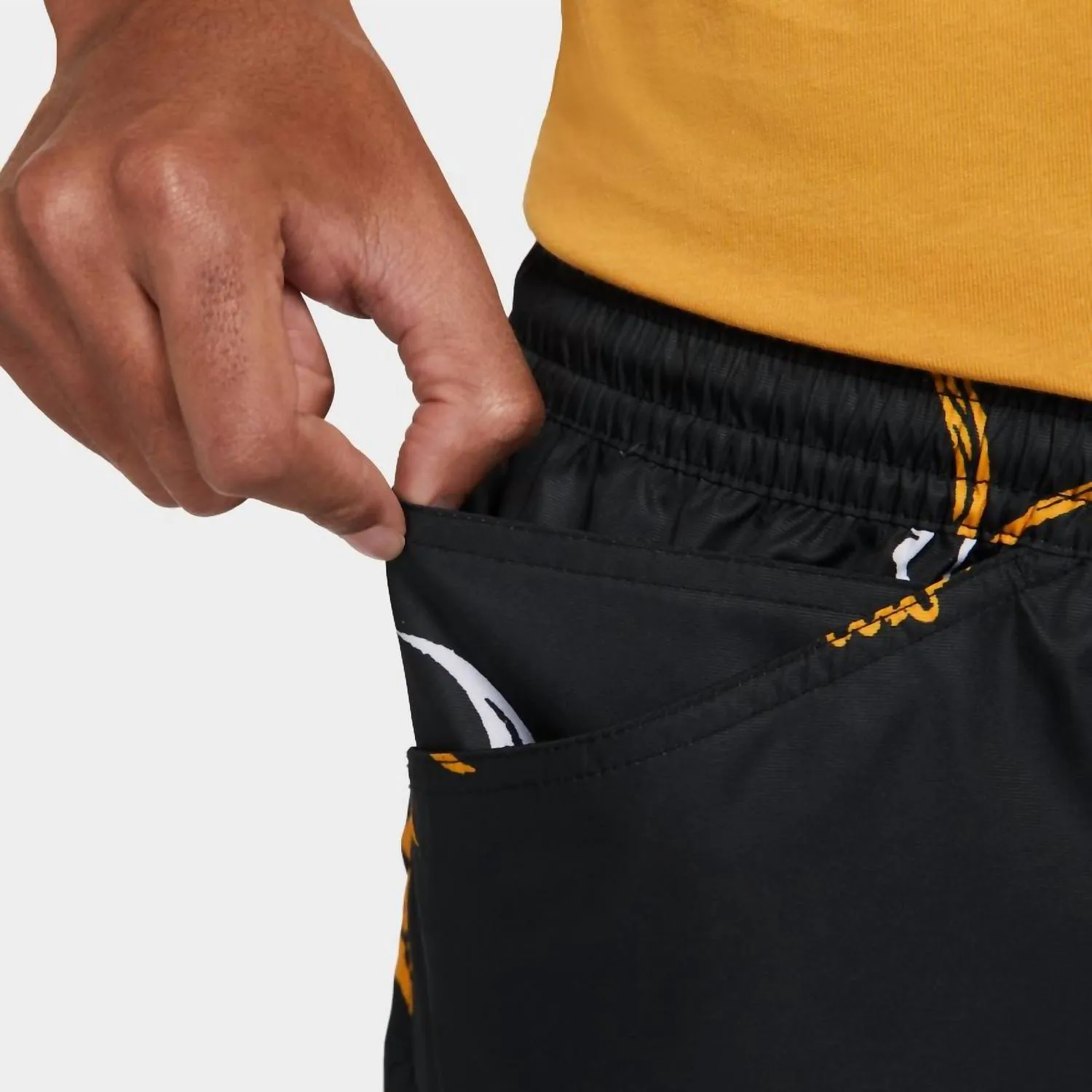 Men's Sb Hibiscus Water Shorts In Black/gold