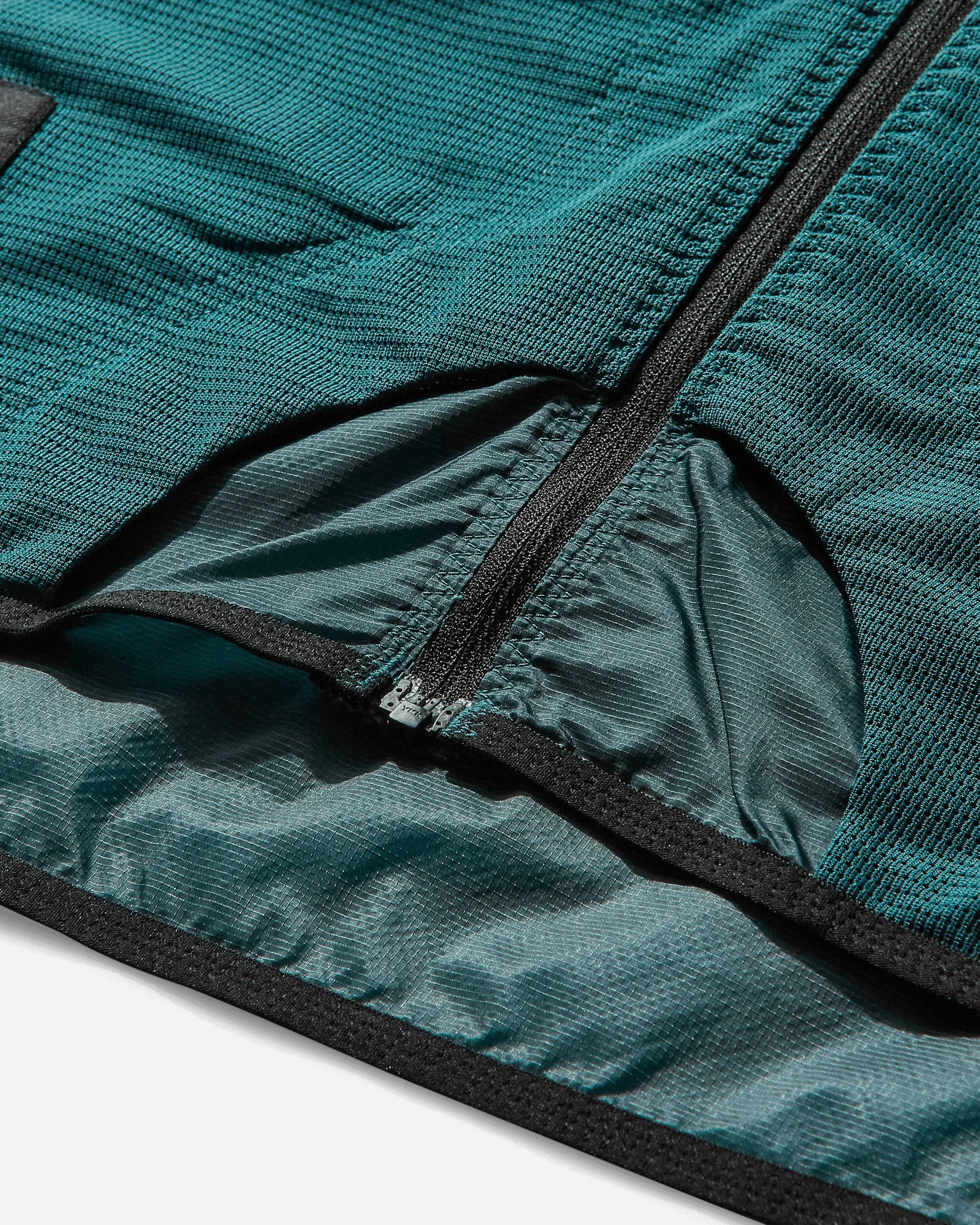 Men's Undercover Soukuu Trail Run Convertible Wind Jacket Bitter Chocolate / Atlantic Deep Blue