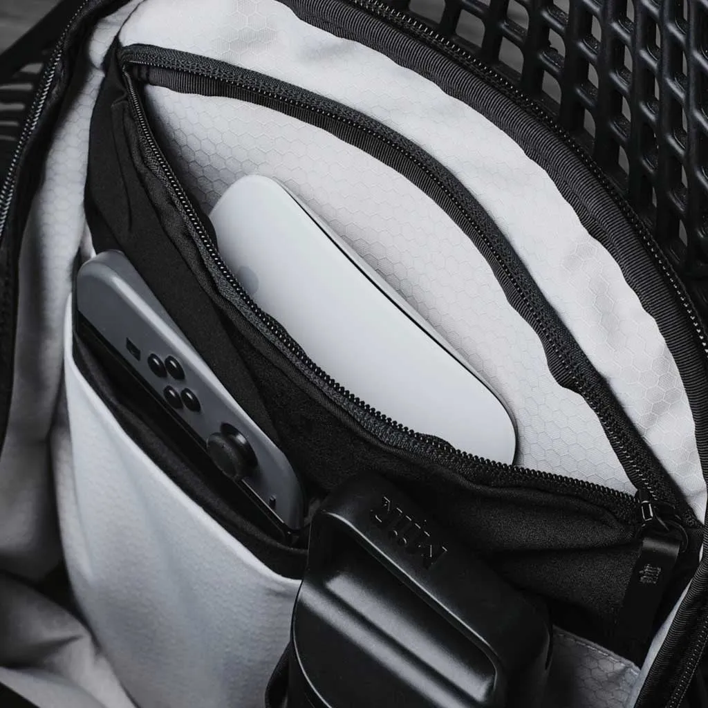 Metro Backpack Alpaka Bags