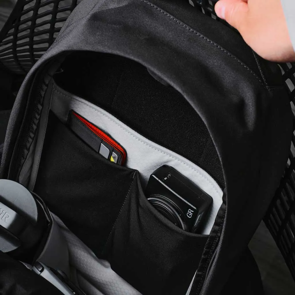 Metro Backpack Alpaka Bags
