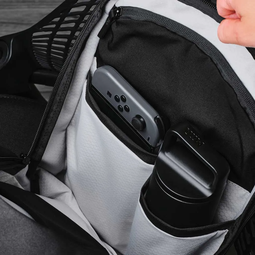 Metro Backpack Alpaka Bags