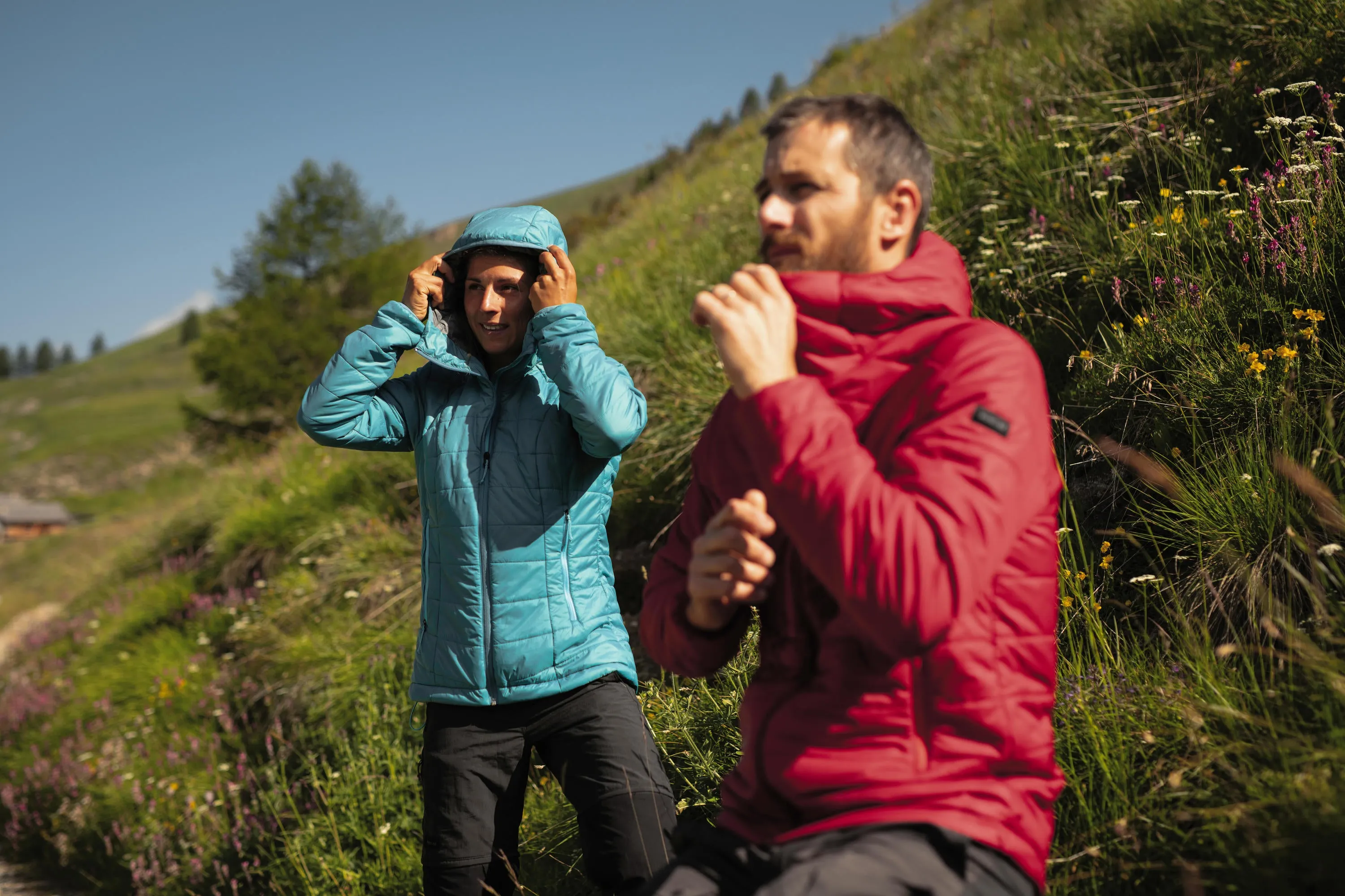 Outdoor Decathlon Clothing Forclaz Women's MT100 Hooded Synthetic Jacket
