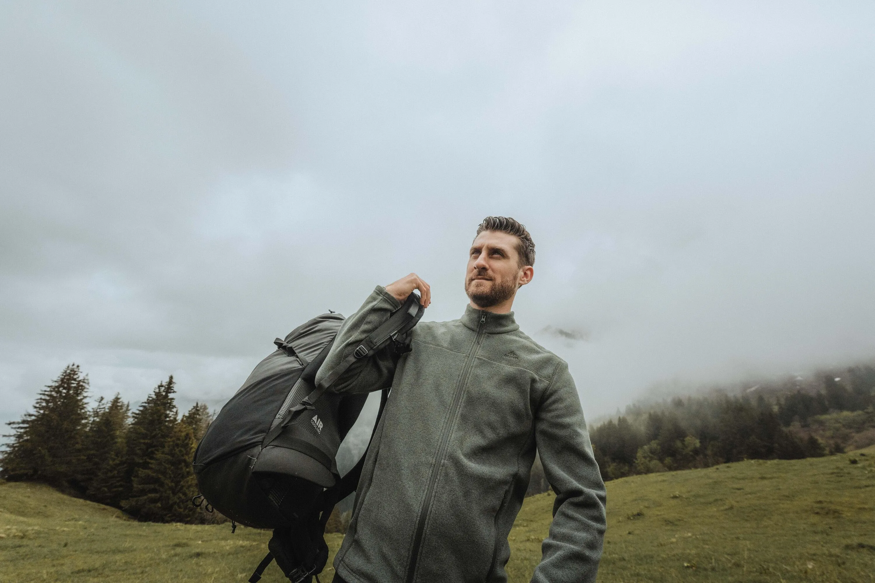 Outdoor Decathlon Clothing Quechua Men's MH120 Fleece Hiking Jacket