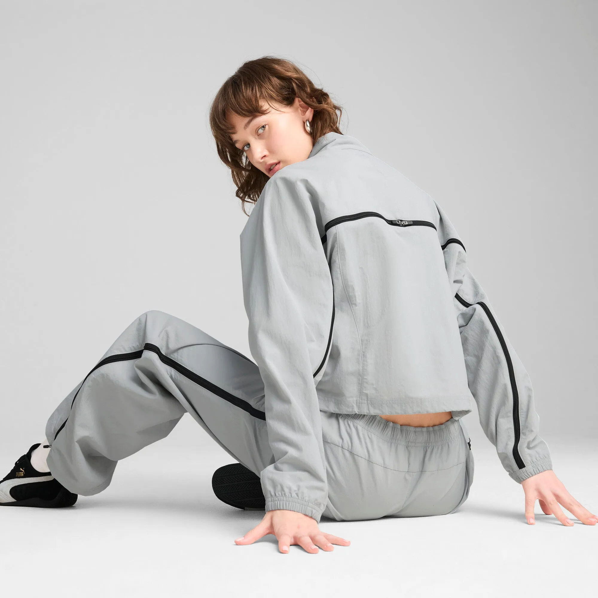 PUMA Women's DARE TO Oversized Full-Zip Woven Jacket