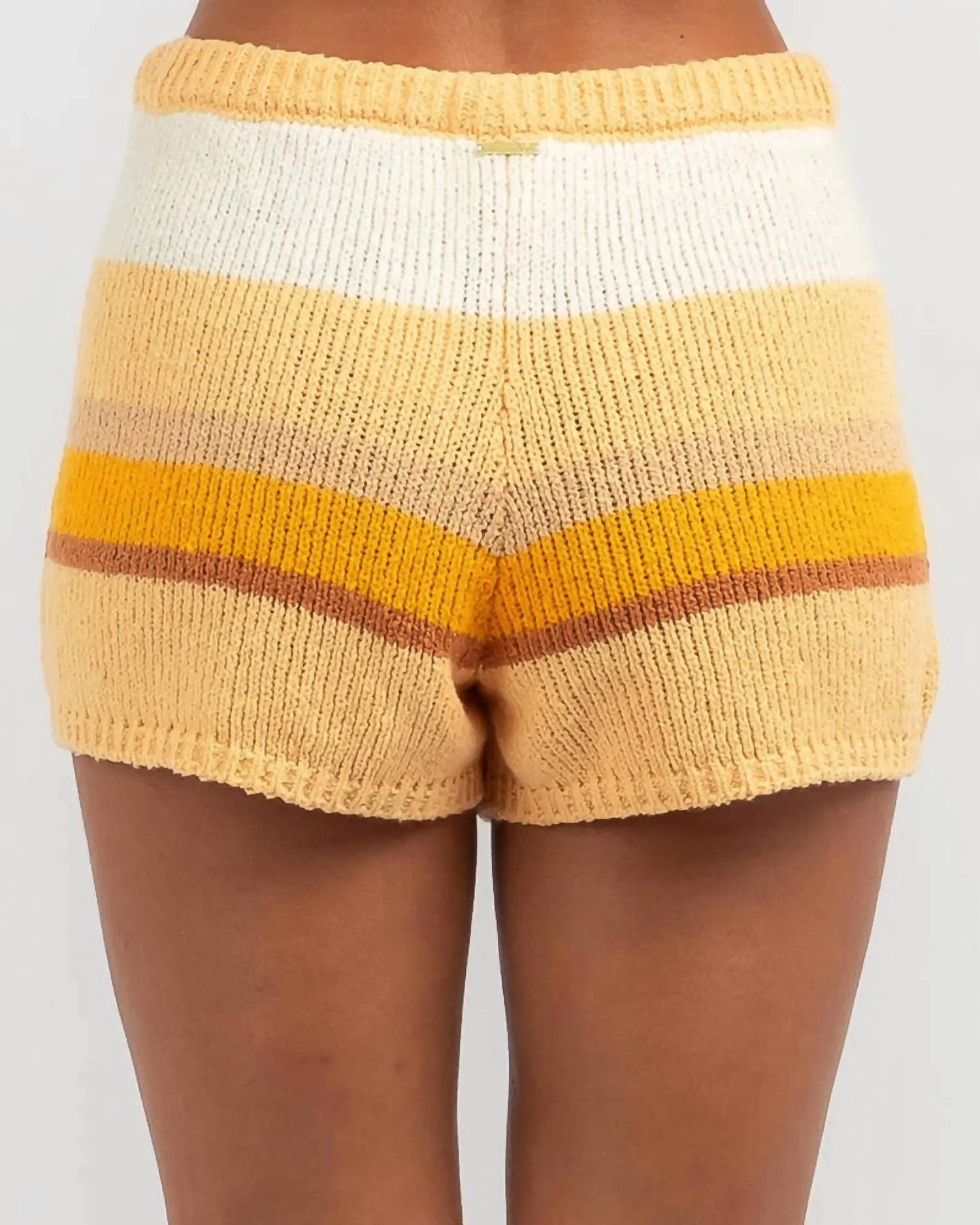 Sol Time Short In Citrus Glow