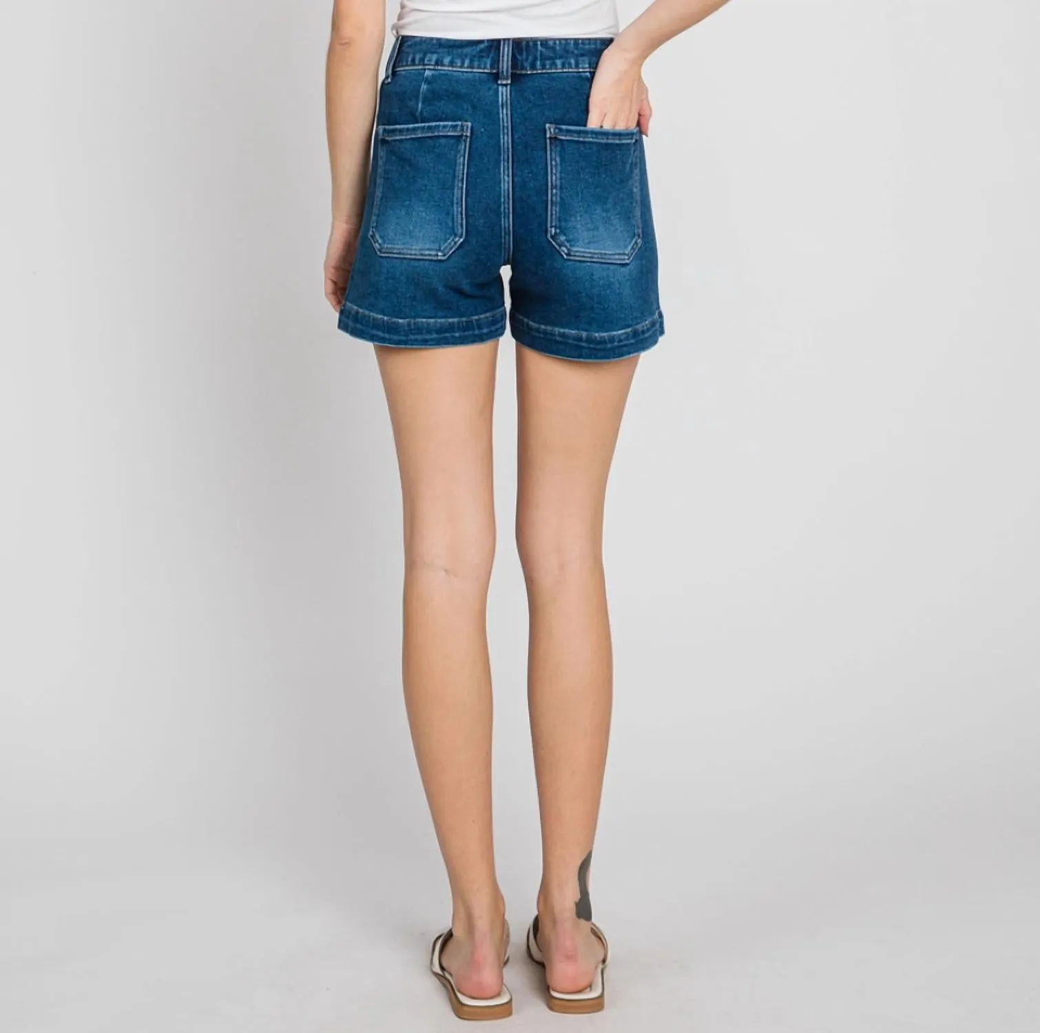 Ts01640 Dark - Patch Pocket Short In Dark Wash