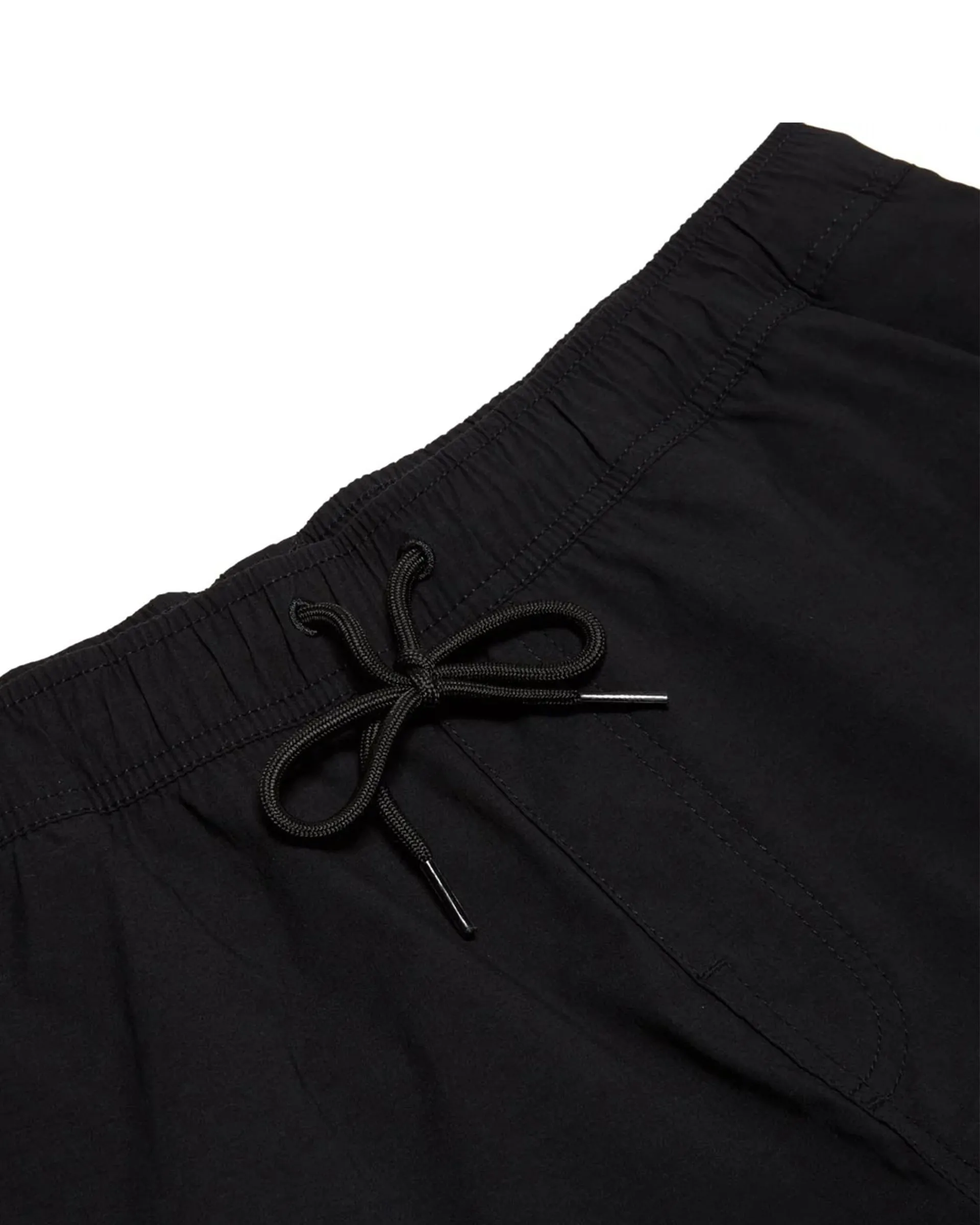 Voyage 18" Shorts - Black/Cream