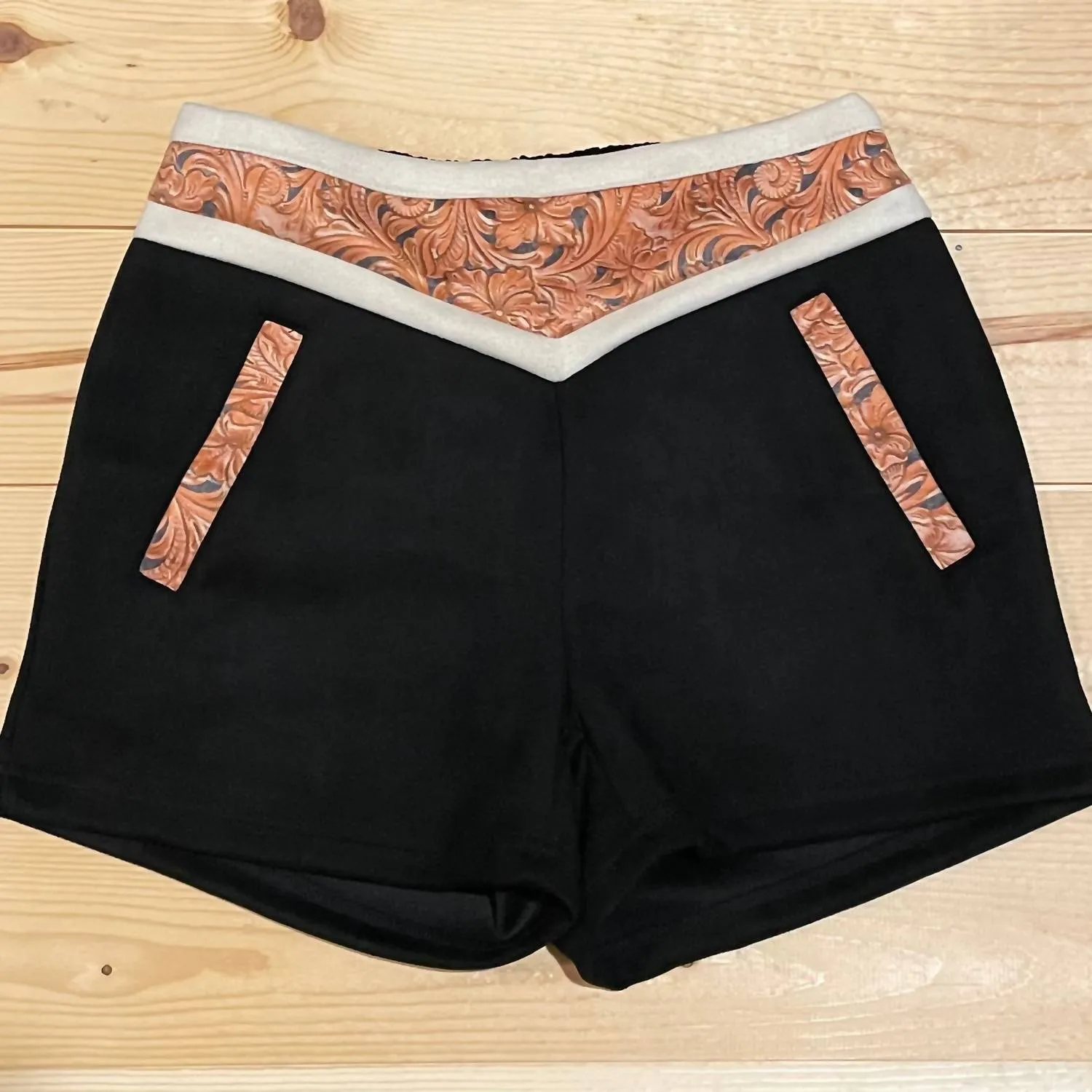 Whistle Britches Tooled Leather Shorts In Black